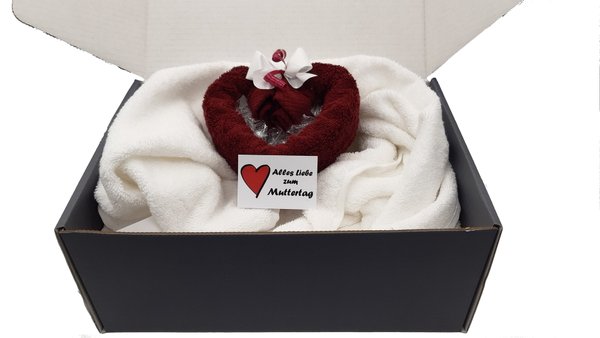 Frotteebox Geschenk Box 3-teilig mit Herz in Handarbeit geformt aus Gästetuch Handtuch Duschtuch
