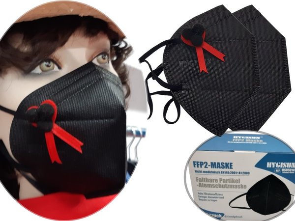 FFP2-Masken Set 9-teilig mit 2x FFP2-Maske schwarz, 6x Klettpunkte, Anhänger Bollenhut schwarz