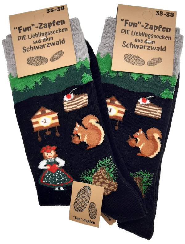 Schwarzwald Socken 2er-Set aus 78% Baumwolle grau, grün und schwarz mit Heimat Motiven